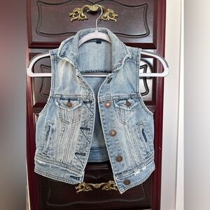 Women’s XS American Eagle Jean Vest